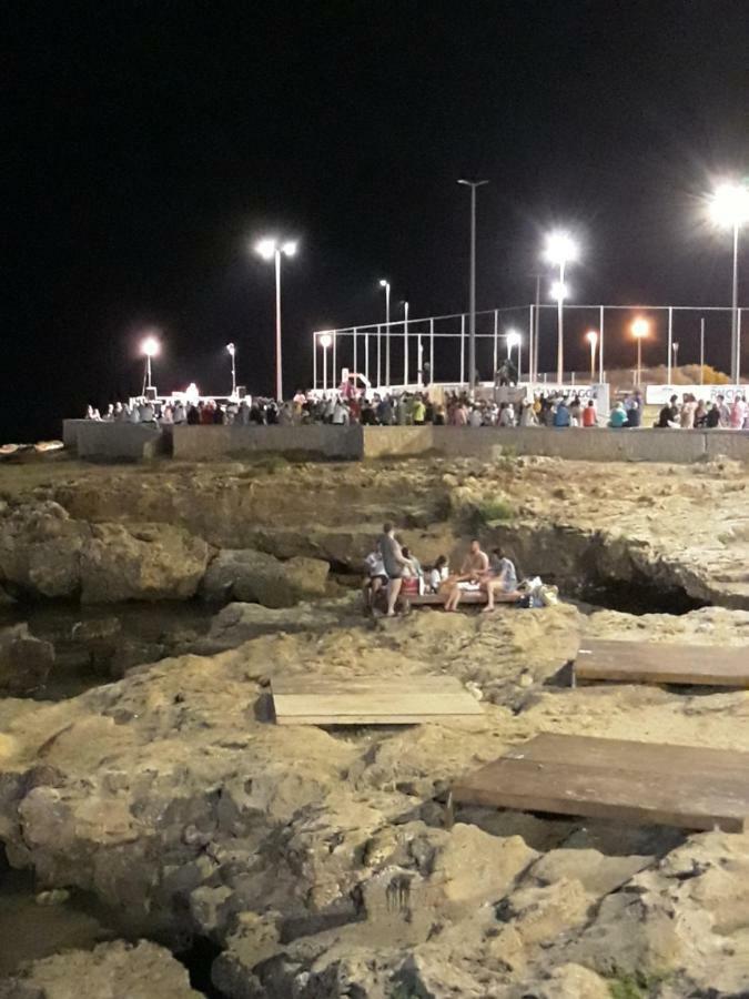 Casa Vacanze L'Orizzonte Aparthotel Valderice Exteriör bild