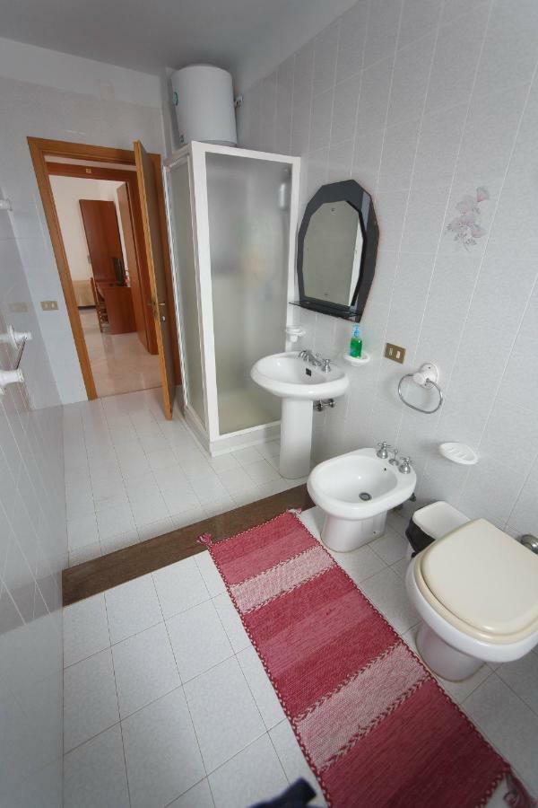 Casa Vacanze L'Orizzonte Aparthotel Valderice Exteriör bild